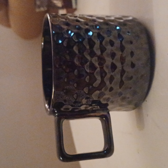 Starbucks 2019 Shiny Mirrored Black Mug - Picture 7 of 7